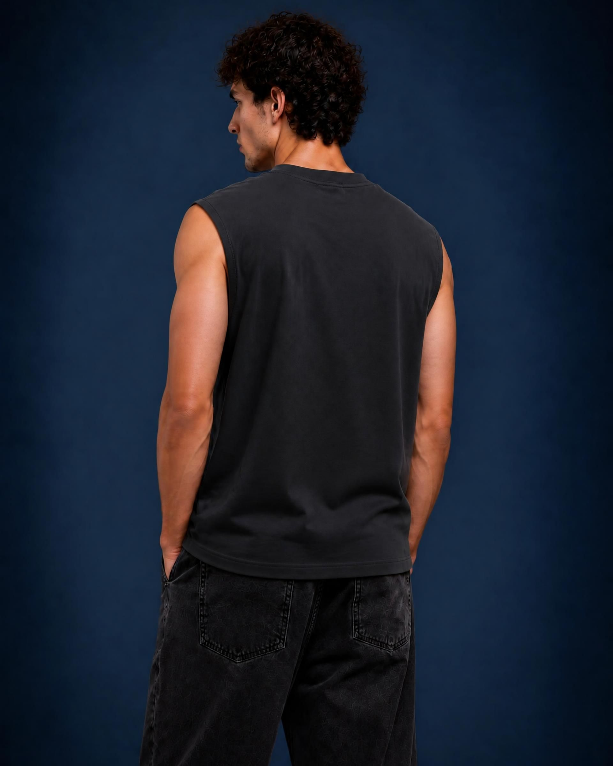 belarteshop,streetwear,tanktop,sleeveless,urban,minimal,monochrome,logo,artistic,black,contemporary