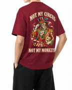 T-shirt Belarté Not My Circus, weinrot, Rückenmotiv am Model