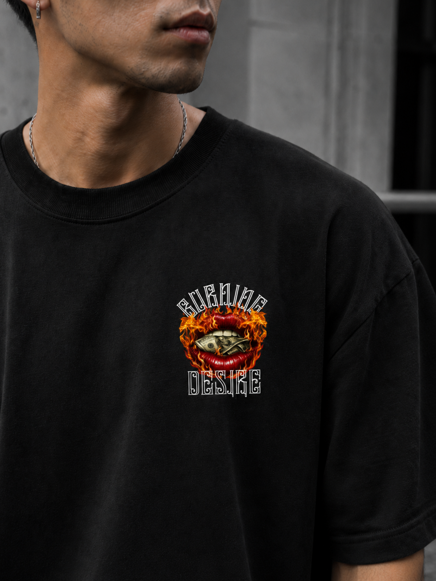 Burning Money Lips Graphic Streetwear T-Shirt