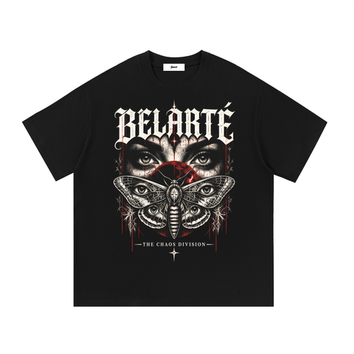 T-shirt grafica Chaos Division Moth Belarté, vista frontale