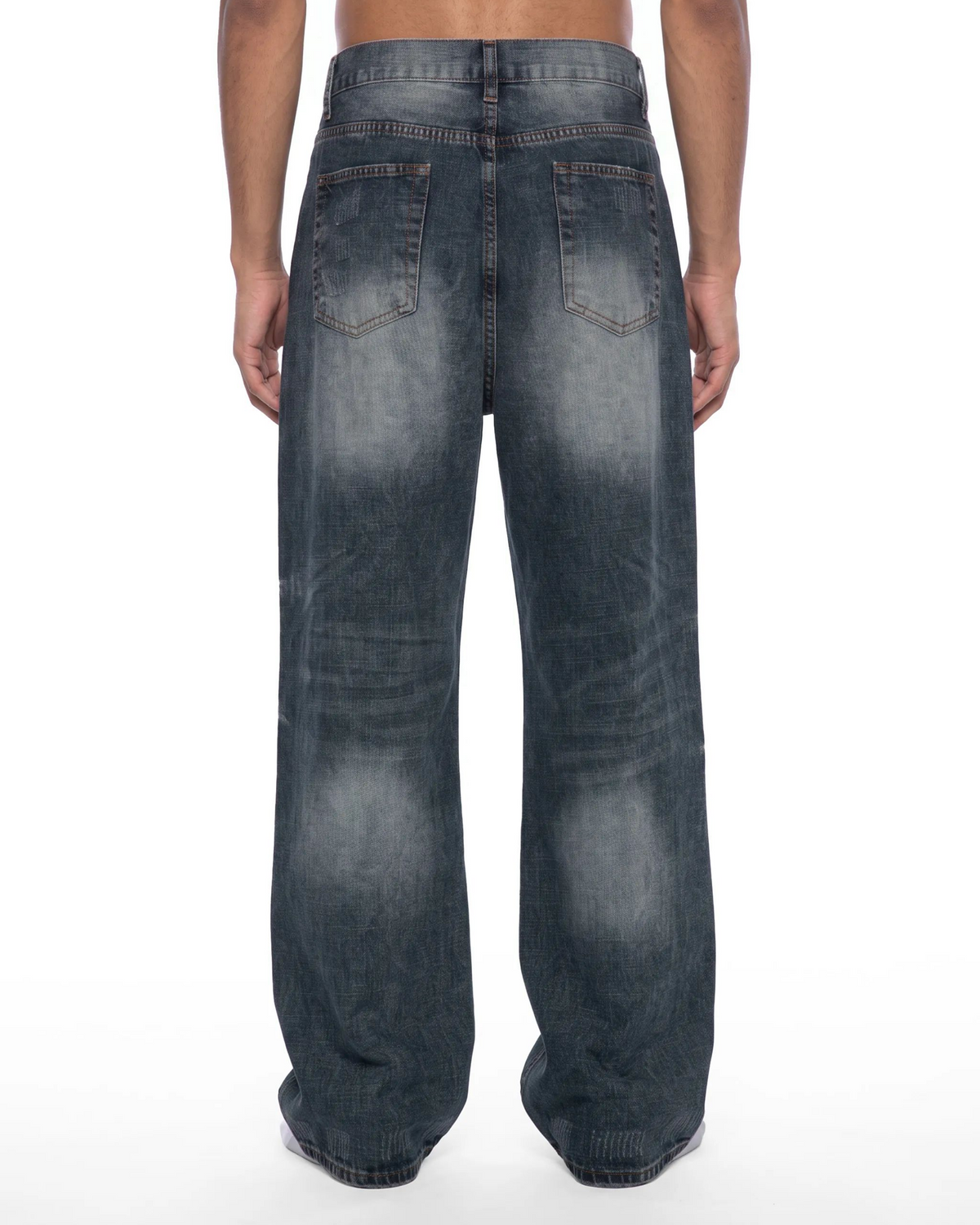 Belarté Homme Washed Wide Leg Denim Jean - détail du denim wide leg