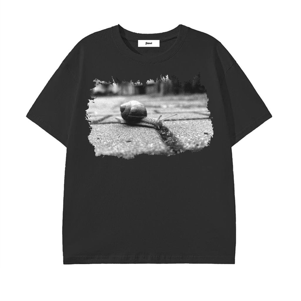 Slow Path Snail Art T-Shirt - Belarté