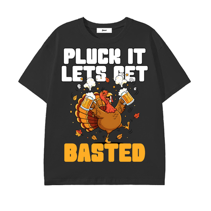 thanksgiving,funny turkey,beer lover,holiday humor,party vibes,festive design,autumn season,family gathering,cartoon turkey,celebration style